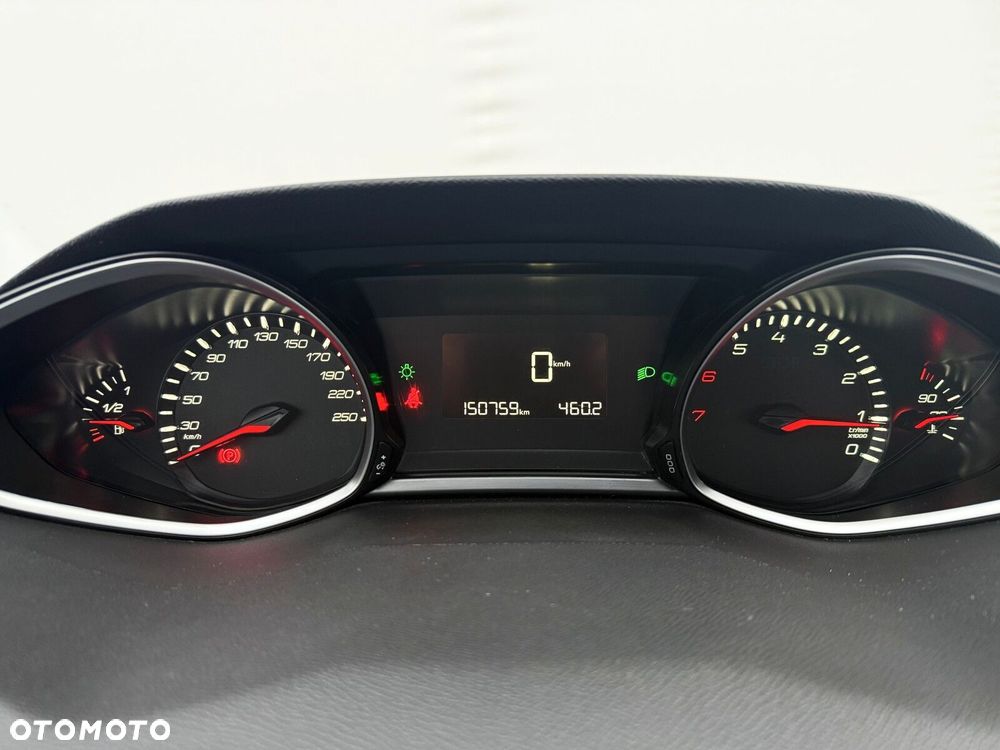 Peugeot 308 1.2 PureTech Active S&S - 17