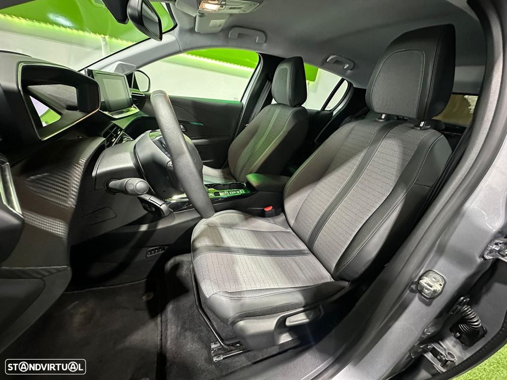 Peugeot e-208 50 kWh Active Pack - 26