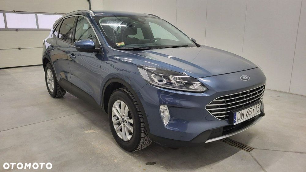 Ford Kuga - 3