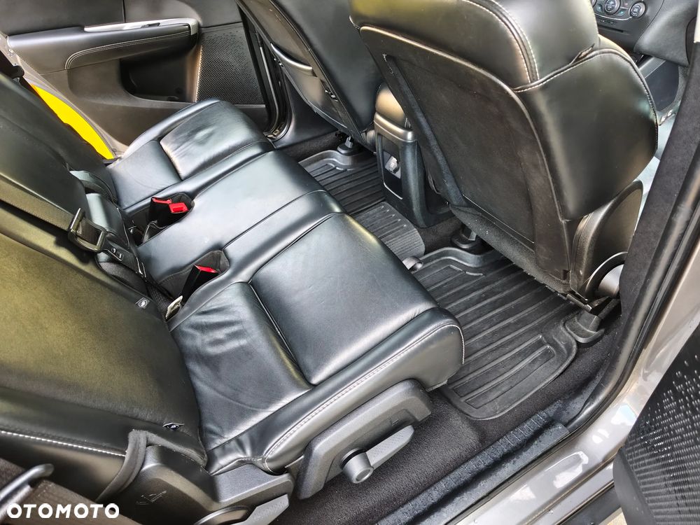 Fiat Freemont 2.0 Multijet Lounge AWD - 24