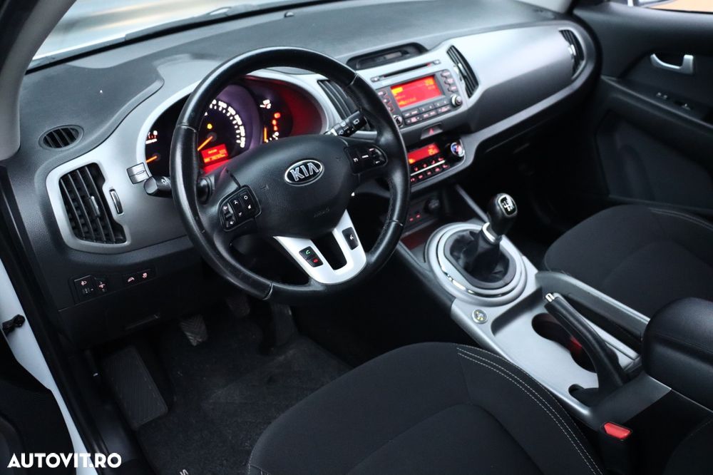 Kia Sportage 1.6 GSL MT 4x2 PREMIUM - 15