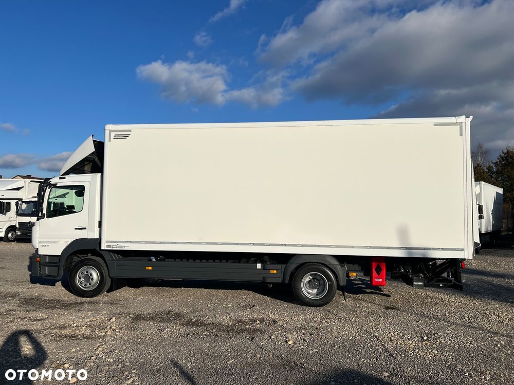 Mercedes-Benz ATEGO - 10