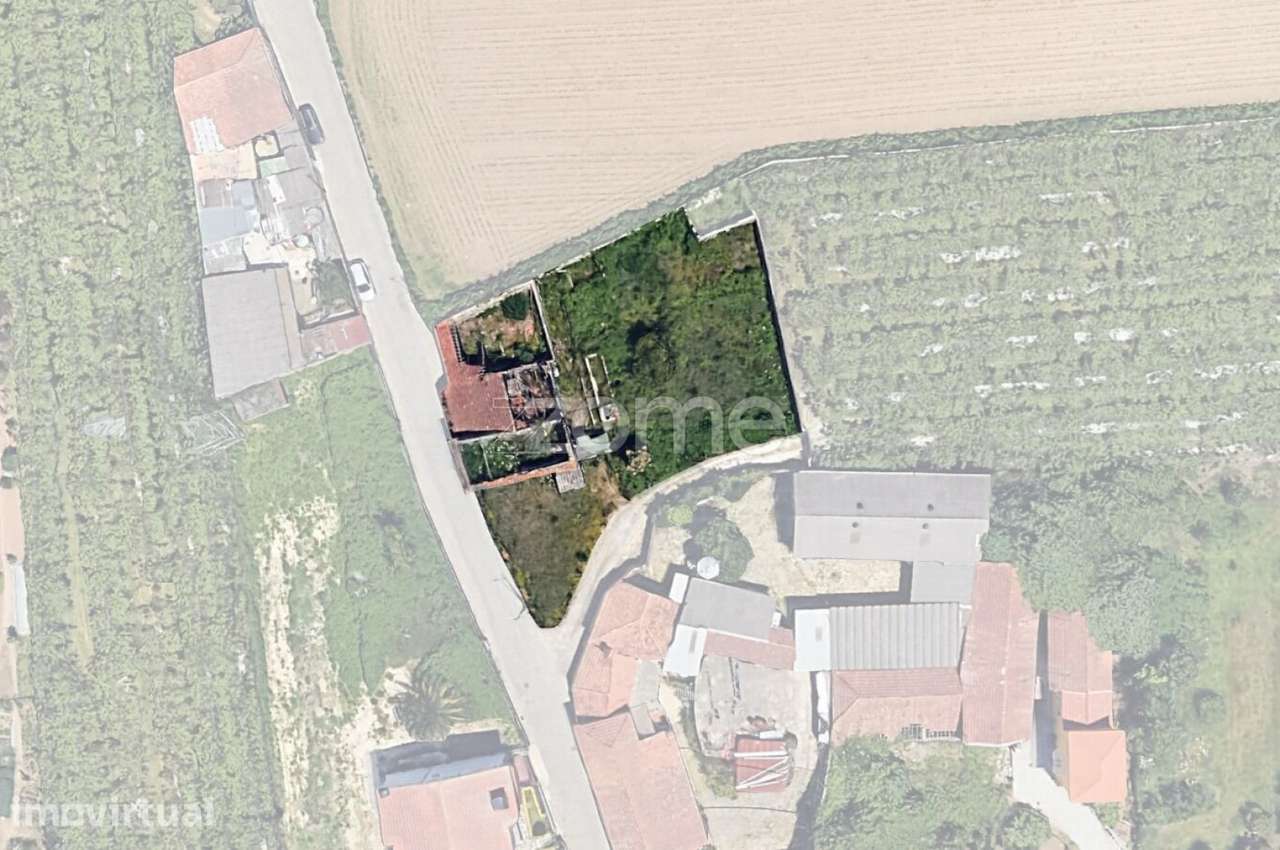 Terreno para Construção com 1.037 m² em Castêlo da Maia - Grande imagem: 5/20
