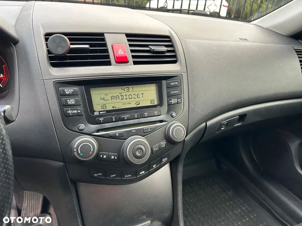 Honda Accord 2.2i-CTDi Executive - 11