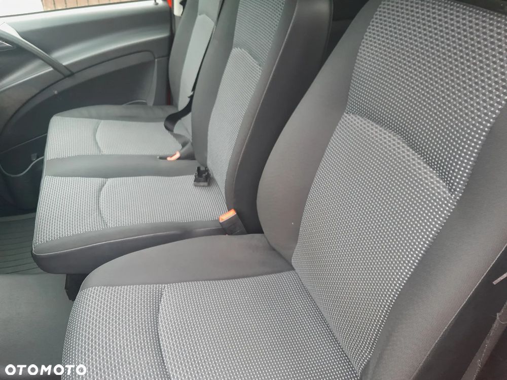 Mercedes-Benz Vito Lang CREW - 10