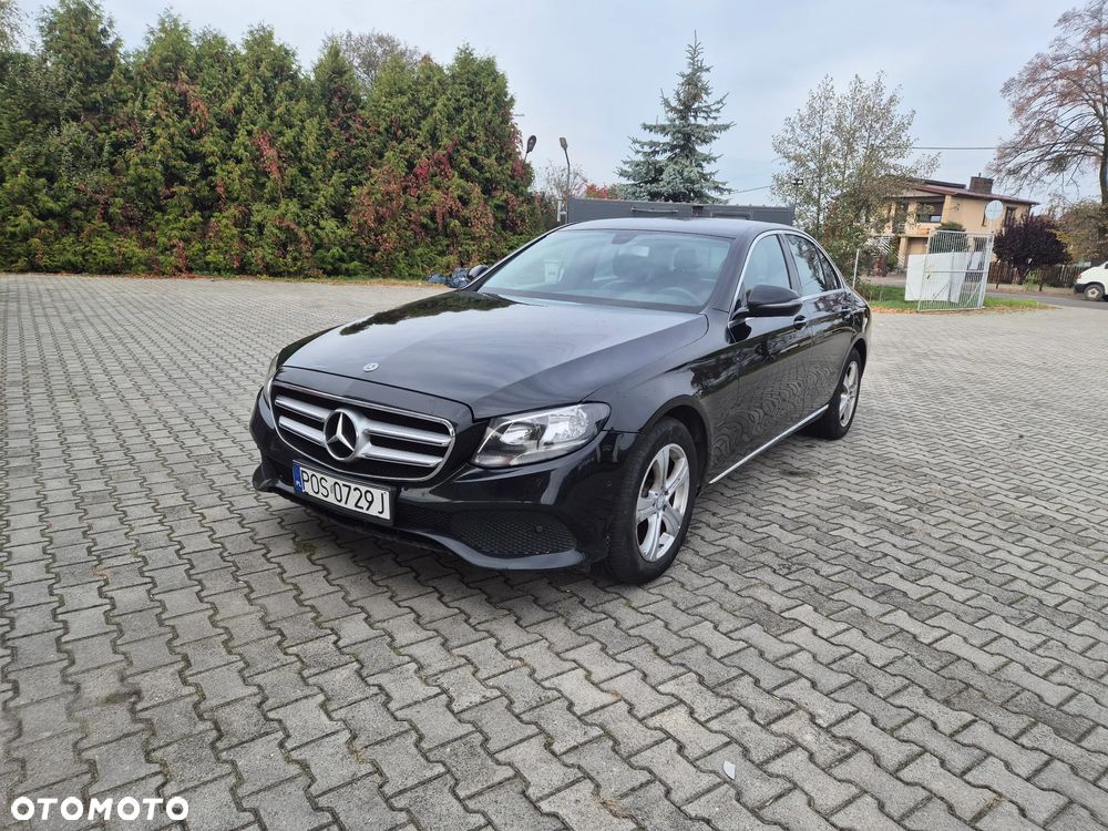 Mercedes-Benz Klasa E - 1