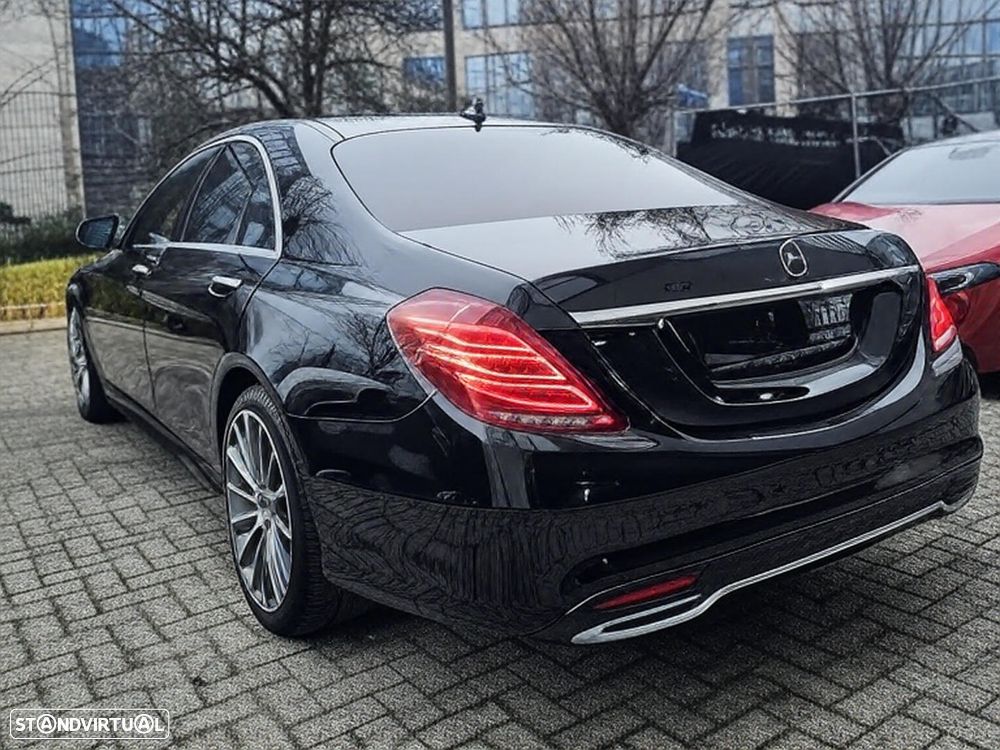 Mercedes-Benz S 300 BlueTEC Hybrid - 13
