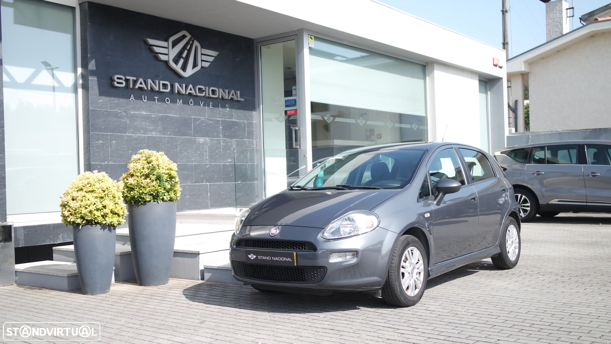 Fiat Punto 1.2 Young S&S - 8