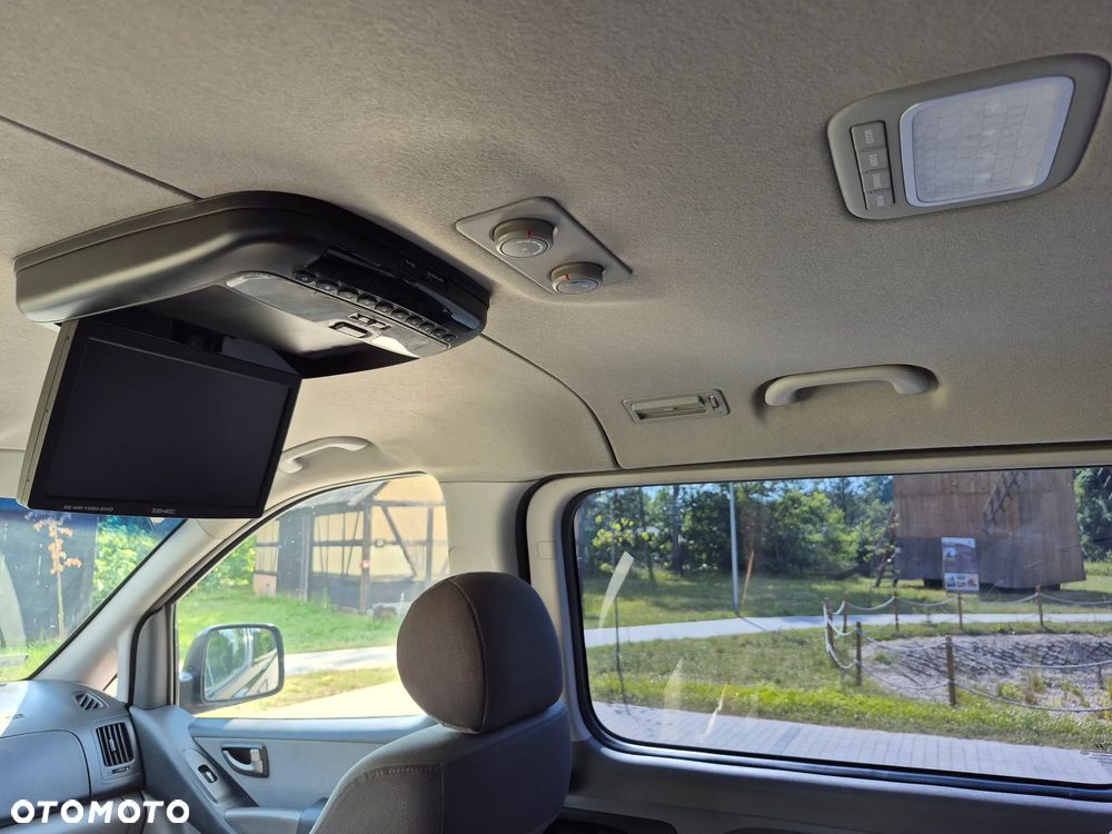 Hyundai H-1 2.5 CRDi Comfort - 15