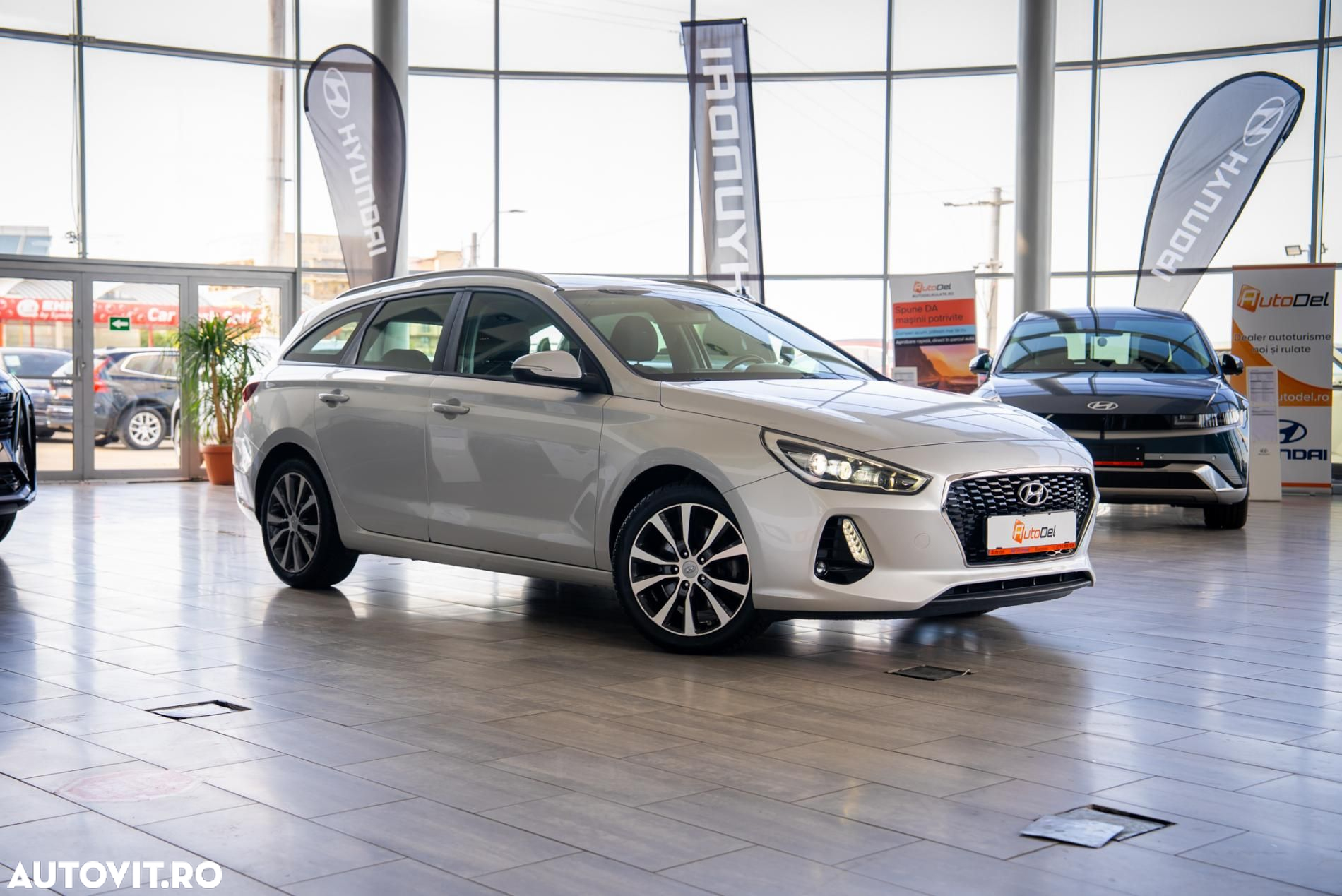 Hyundai i30 1.6 CRDI Automatik Trend - 24