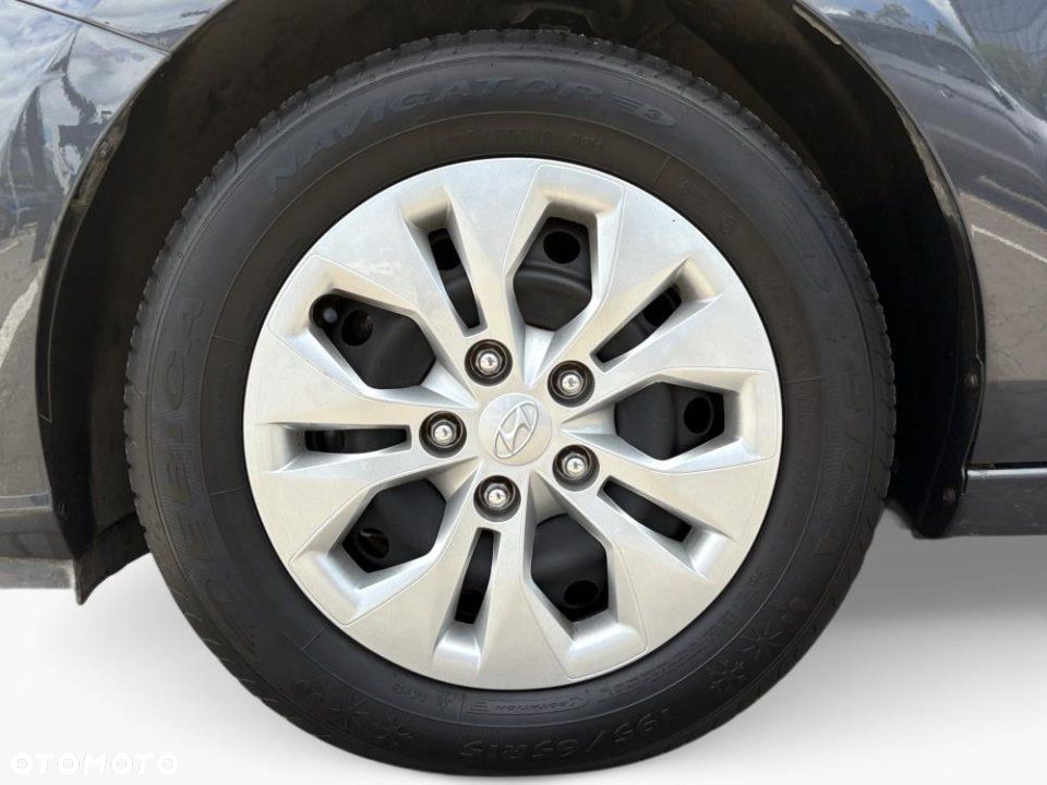 Hyundai i30 - 24