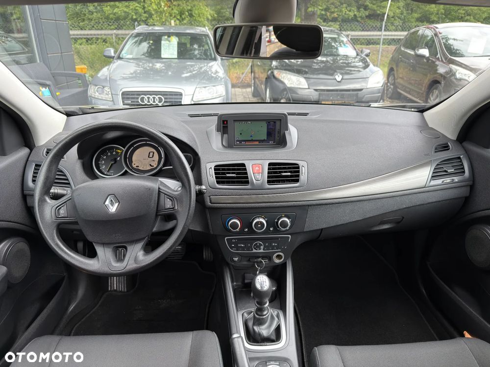 Renault Megane 1.6 16V Dynamique - 8