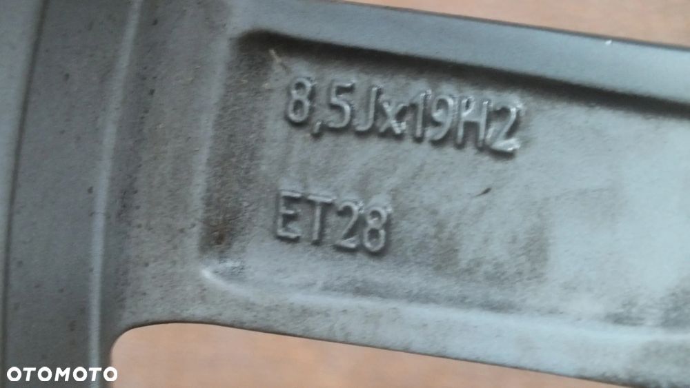 Felga aluminiowa 8,5 x 19 Volkswagen 760601025P - 4