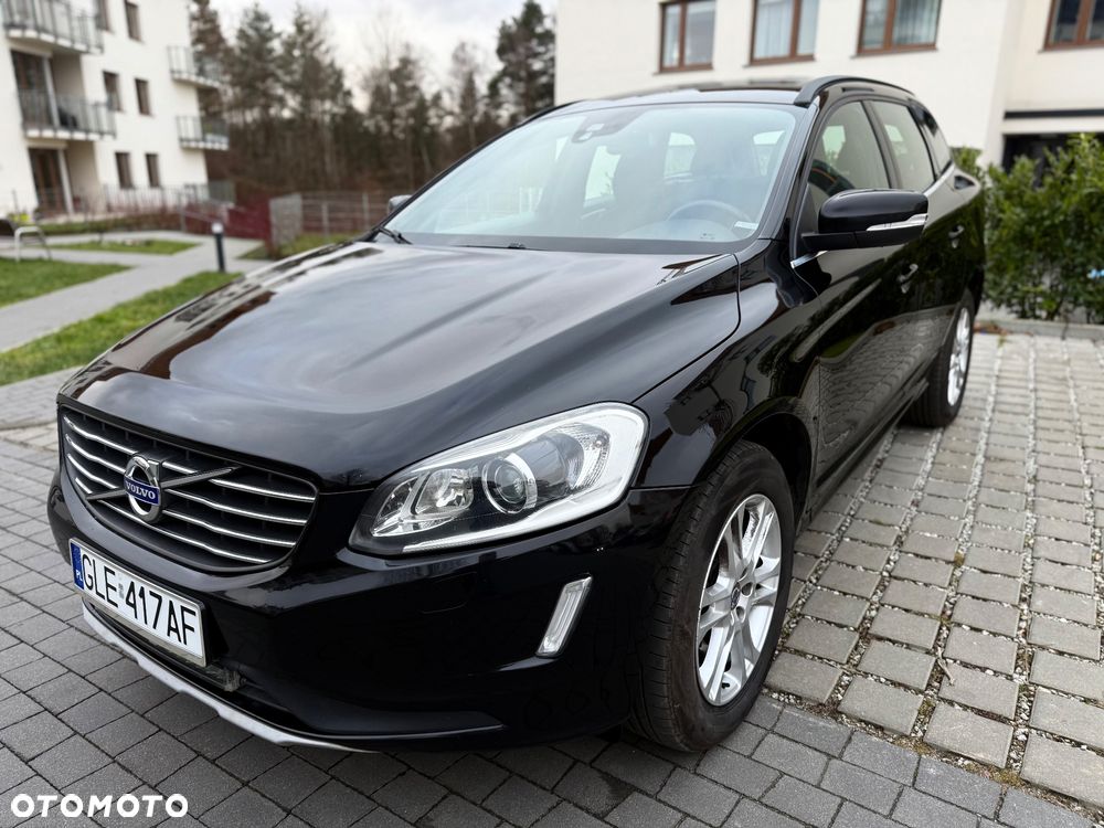 Volvo XC 60 D3 Geartronic Momentum - 32
