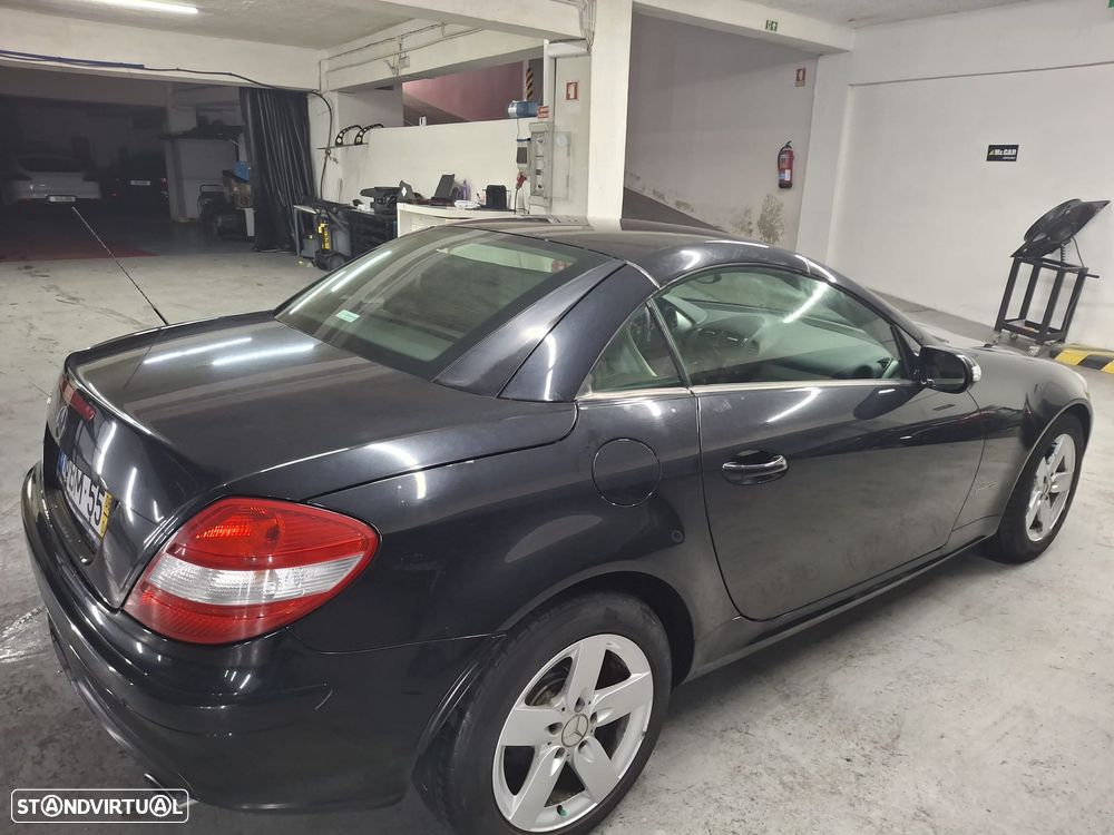Mercedes-Benz SLK 200 - 3