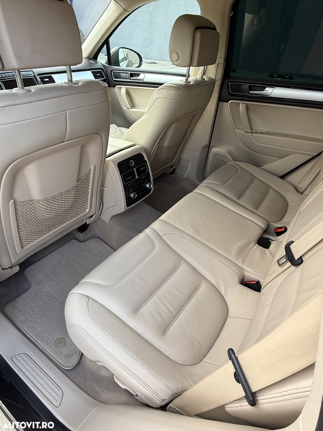 Volkswagen Touareg V6 TDI BMT Supreme Plus - 5