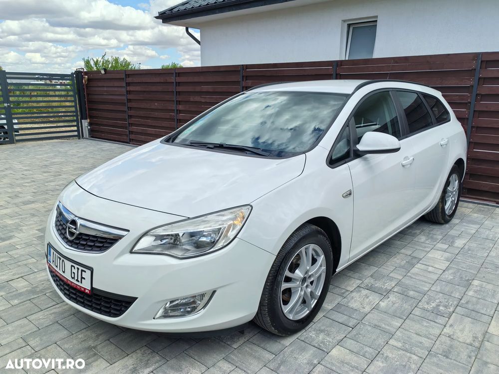Opel Astra 1.3 CDTI DPF EcoFLEX 150 Jahre - 3