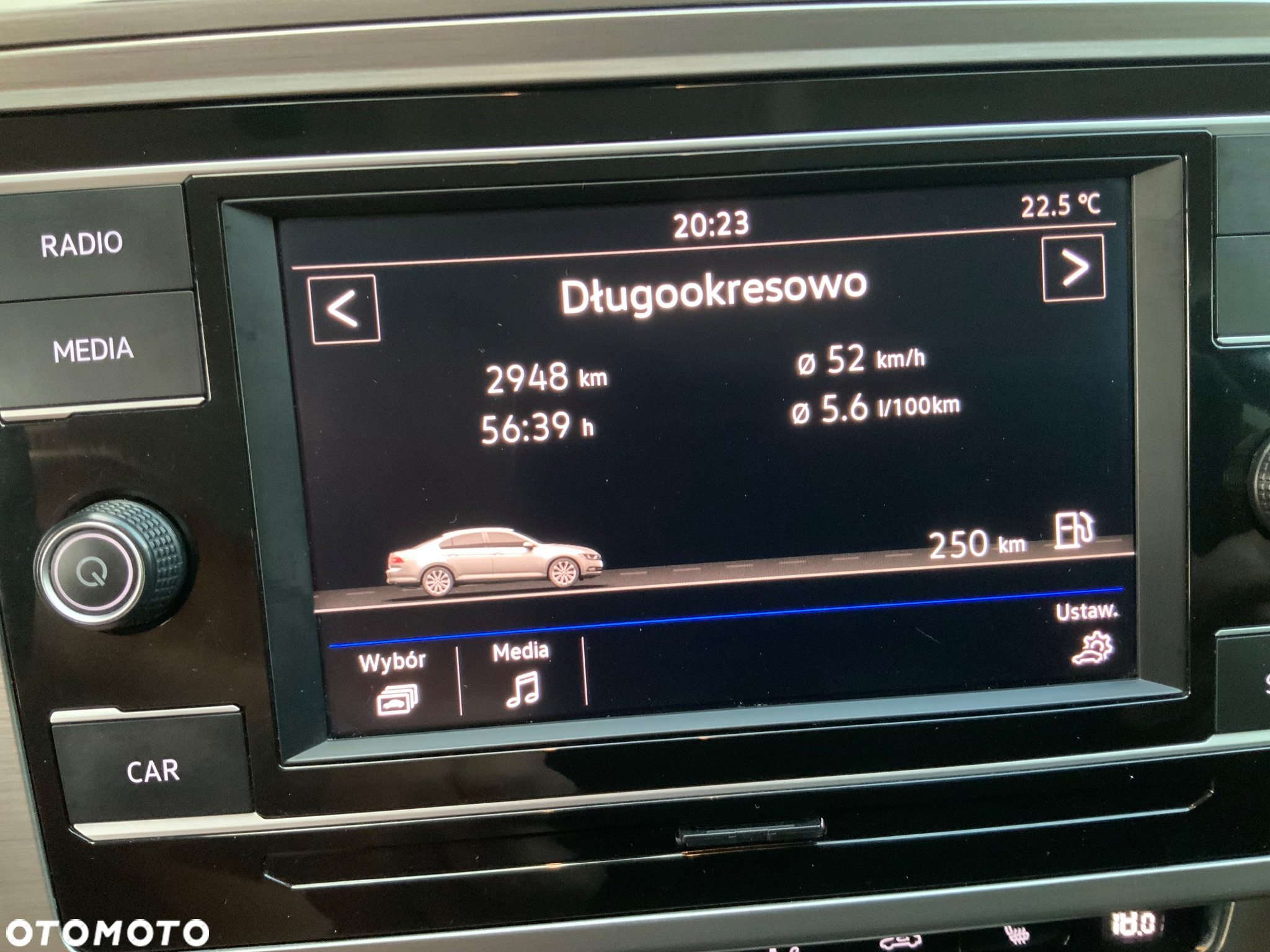 Volkswagen Passat 2.0 TDI BMT Trendline - 2