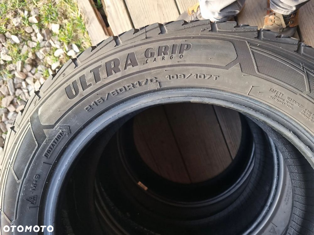 Opony Goodyear Ultragrip Cargo 215/60R17C 109T 2022r, 4x6mm db stan - 11