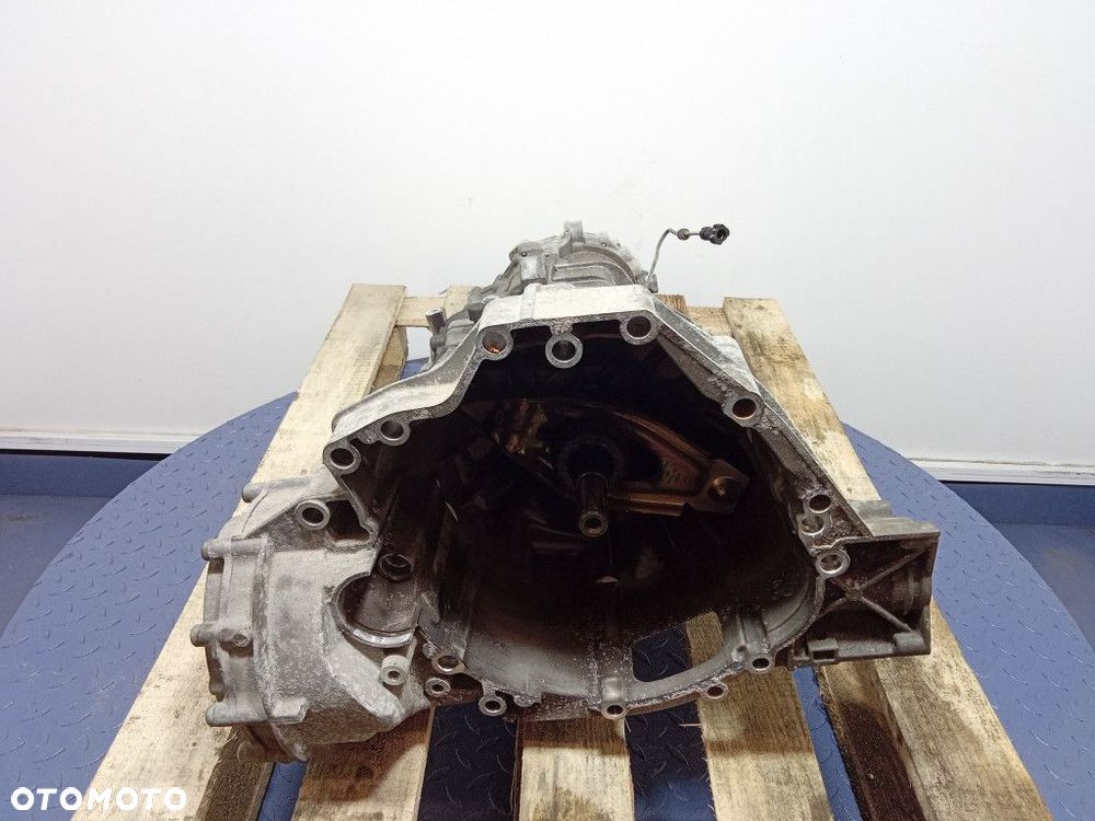 AUDI A4 B8 2.0 TFSI 211KM SKRZYNIA MANUALNA NSP CAEB QUATTRO - 1