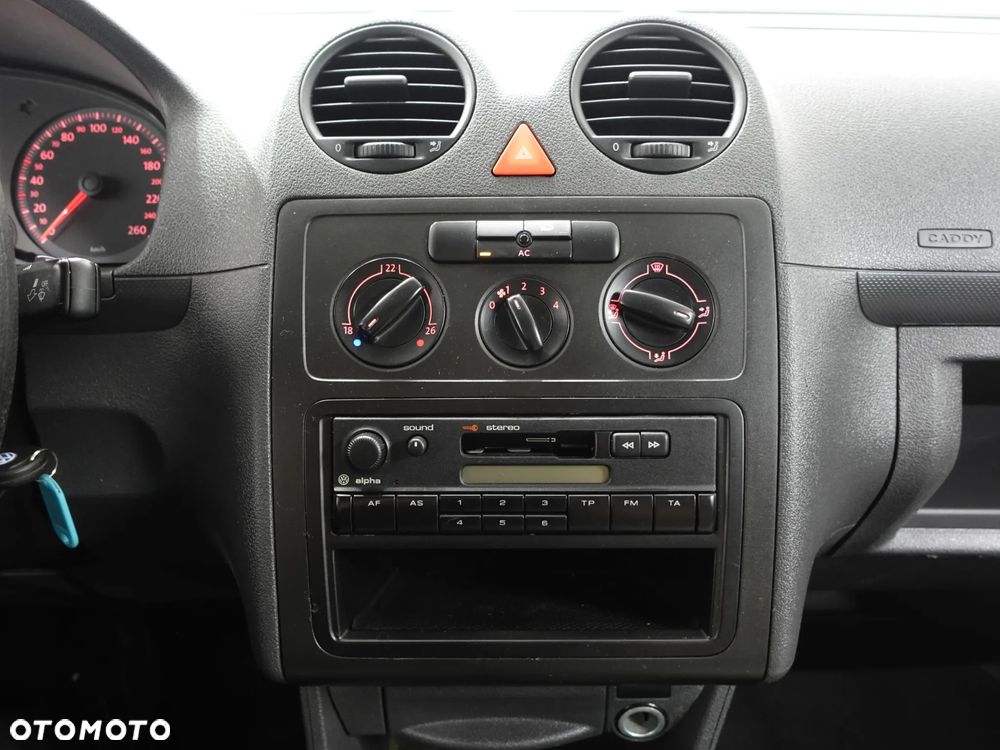 Volkswagen Caddy - 31