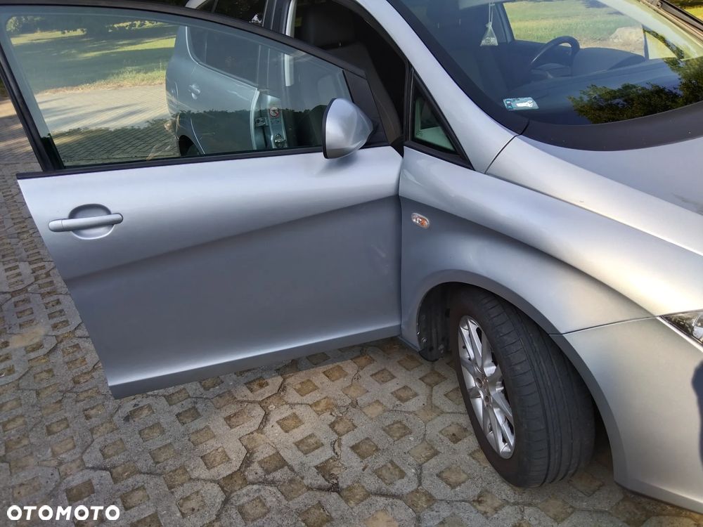 Seat Altea XL 1.6 TDI DPF CR Ecomotive Style - 19