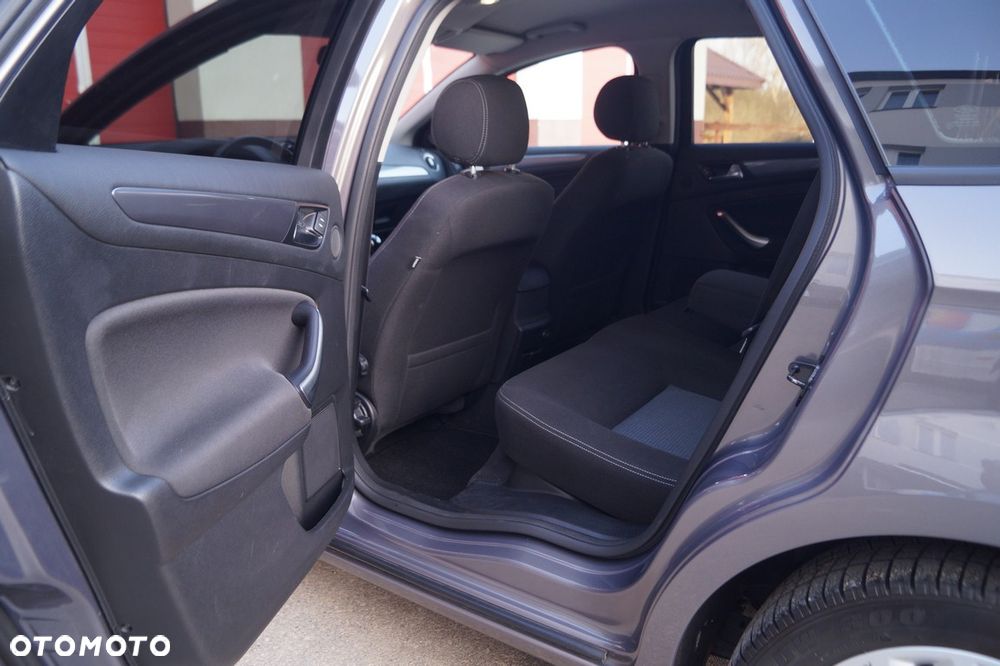Ford Mondeo - 20