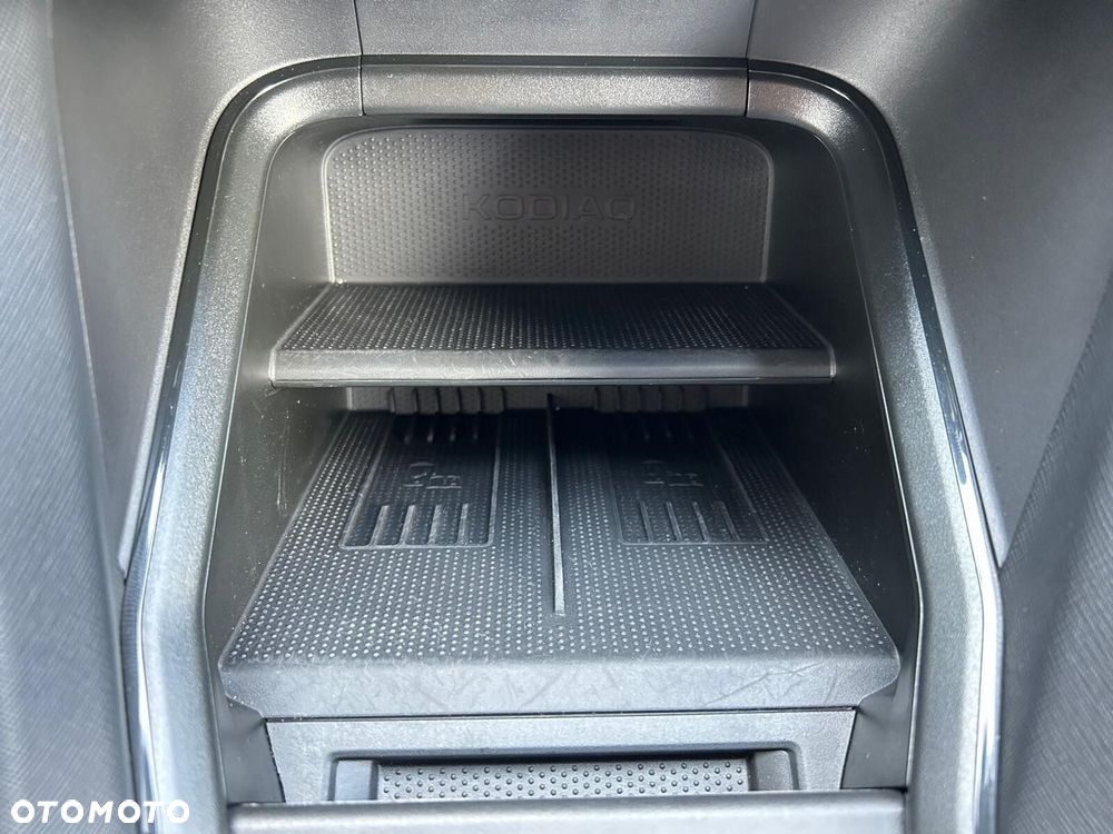 Skoda Kodiaq 2.0 TDI 4x4 Selection DSG - 25