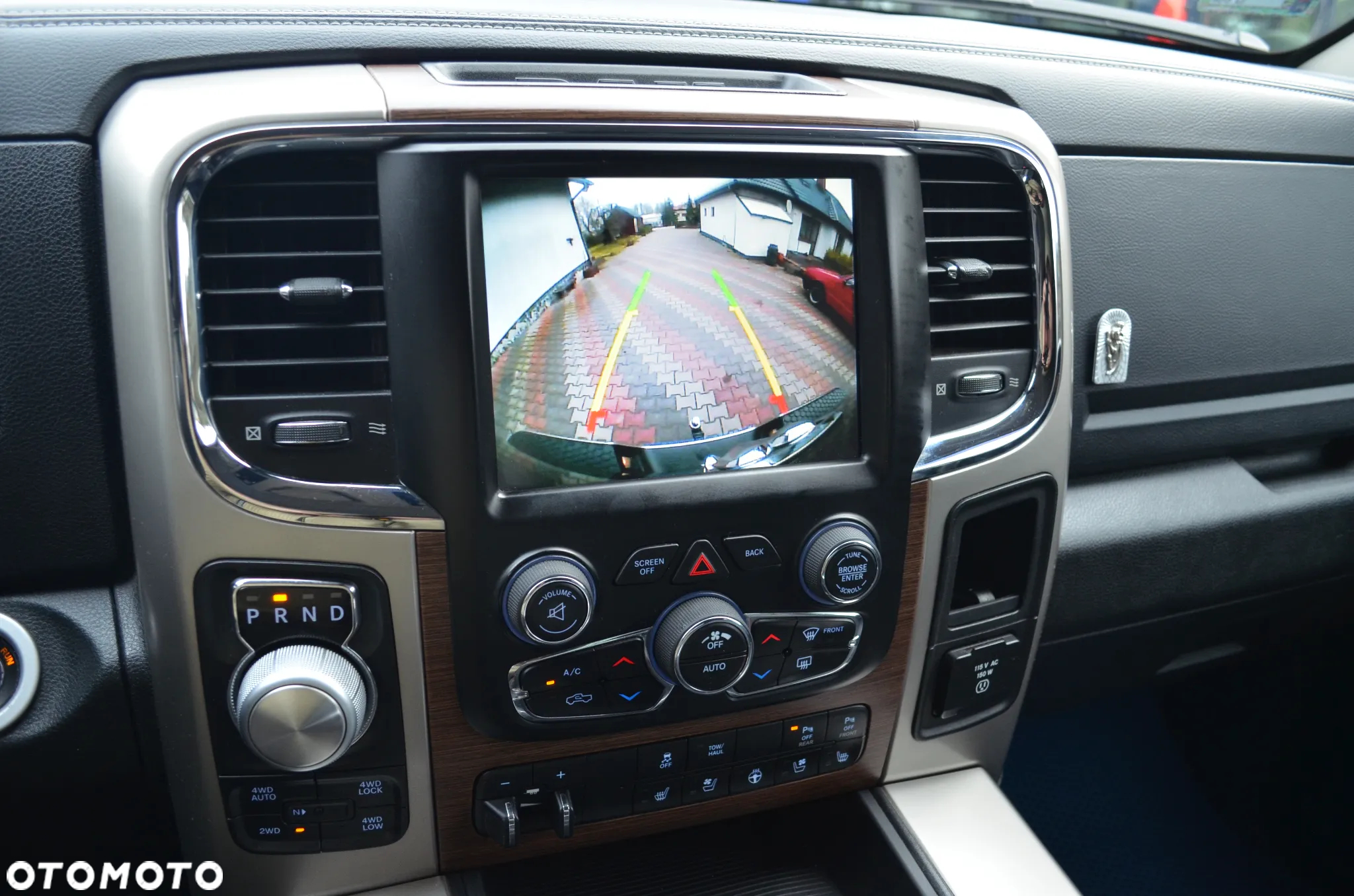 Dodge RAM 1500 5.7 4x4 - 19