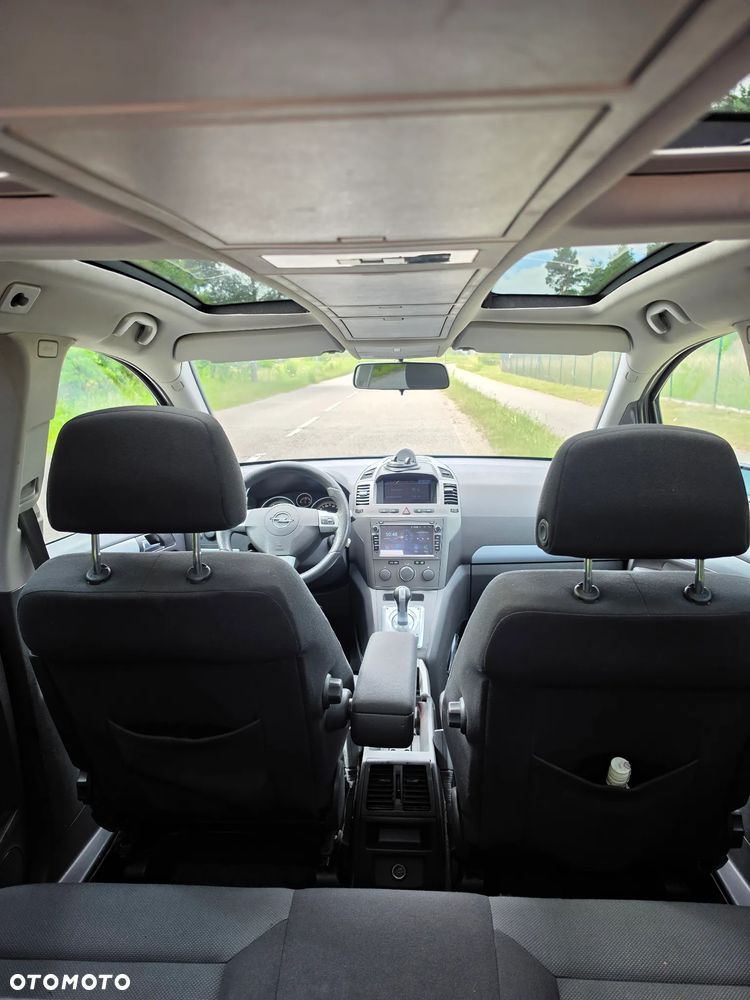 Opel Zafira 1.8 Essentia EasyTronic - 11