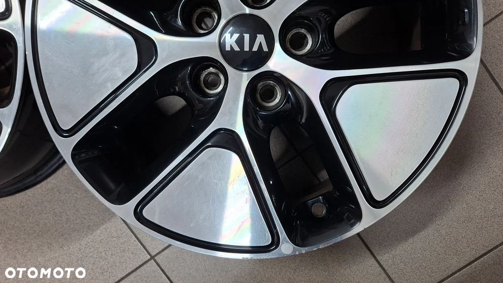 Felgi Aluminiowe 17 Kia Optima Hybryda 5x114.3 ET 44 - 6
