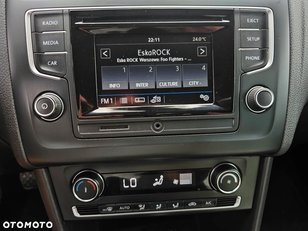 Volkswagen Polo 1.2 TSI Blue Motion Technology DSG Lounge - 16