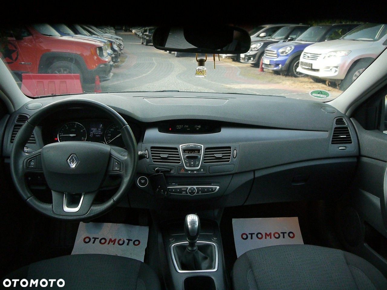 Renault Laguna 2.0 DCi Authentique - 17