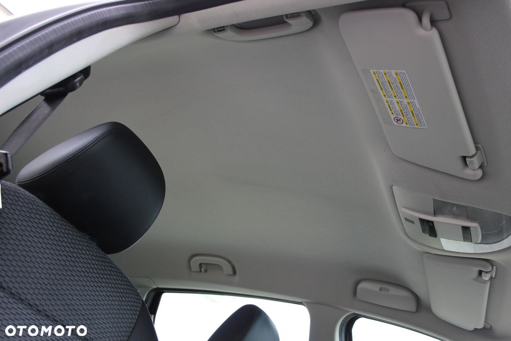 Mercedes-Benz Klasa B 180 BlueEFFICIENCY - 18