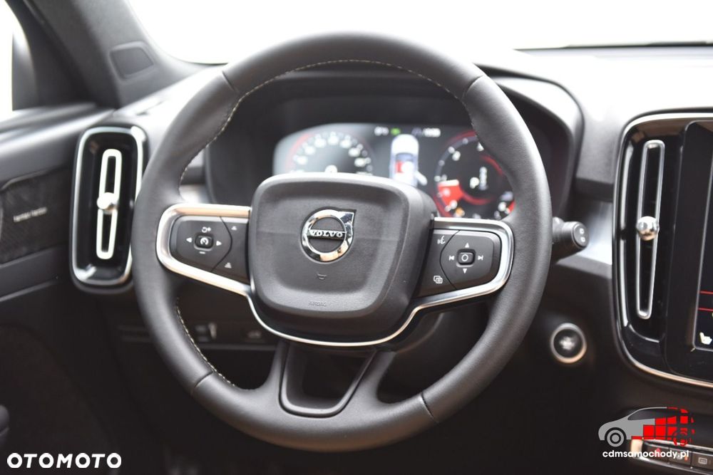 Volvo XC 40 - 23