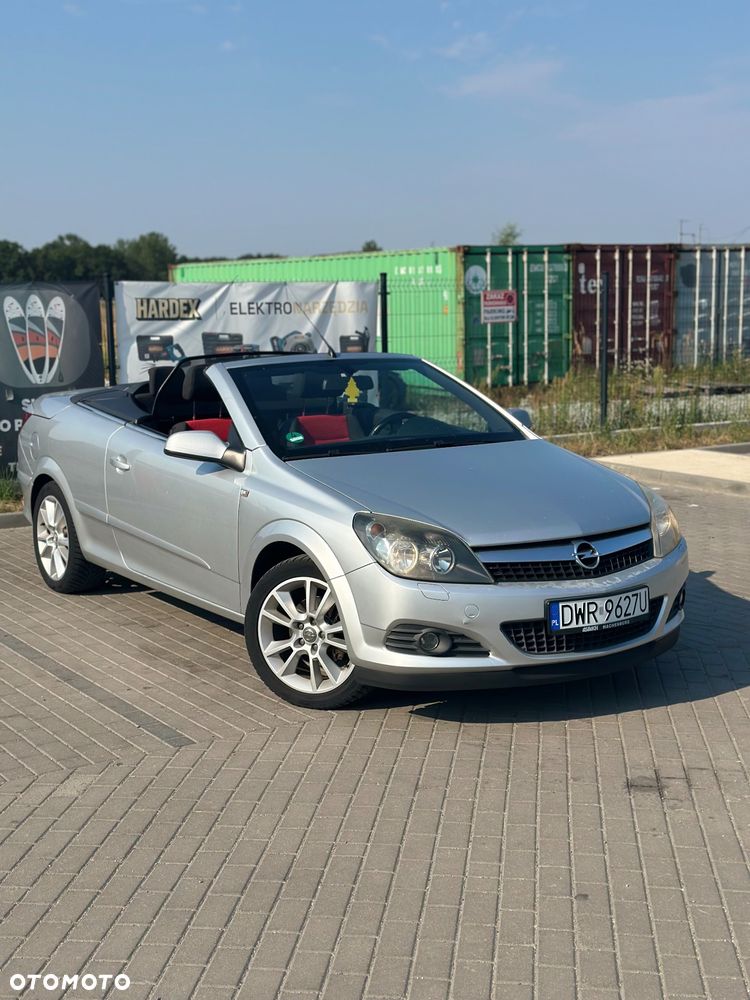 Opel Astra 1.6 Enjoy - 1