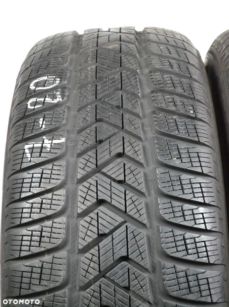 235/65R17 104H PIRELLI SCORPION WINTER x2szt 9769z - 3