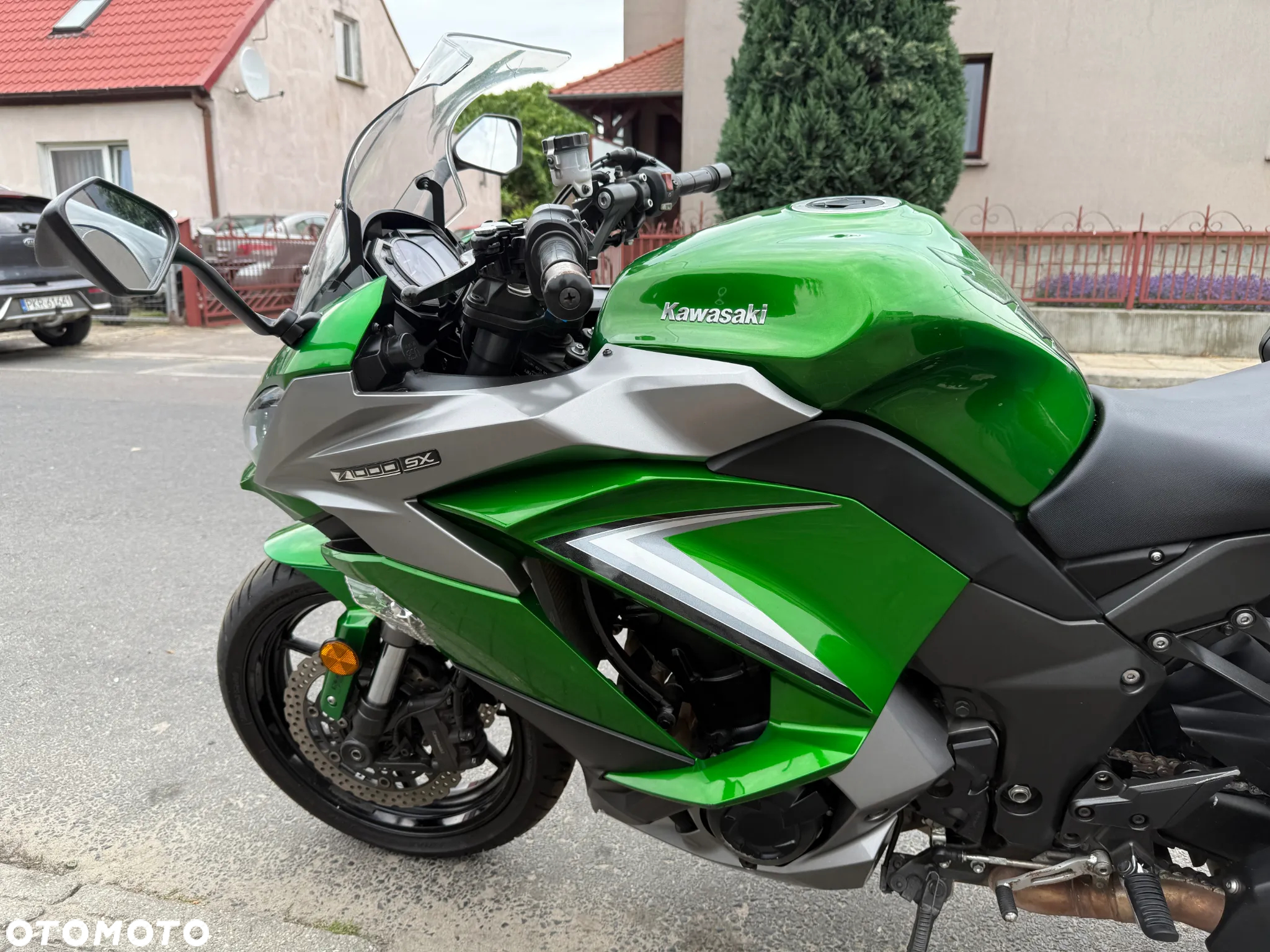 Kawasaki Ninja 1000 SX - 20