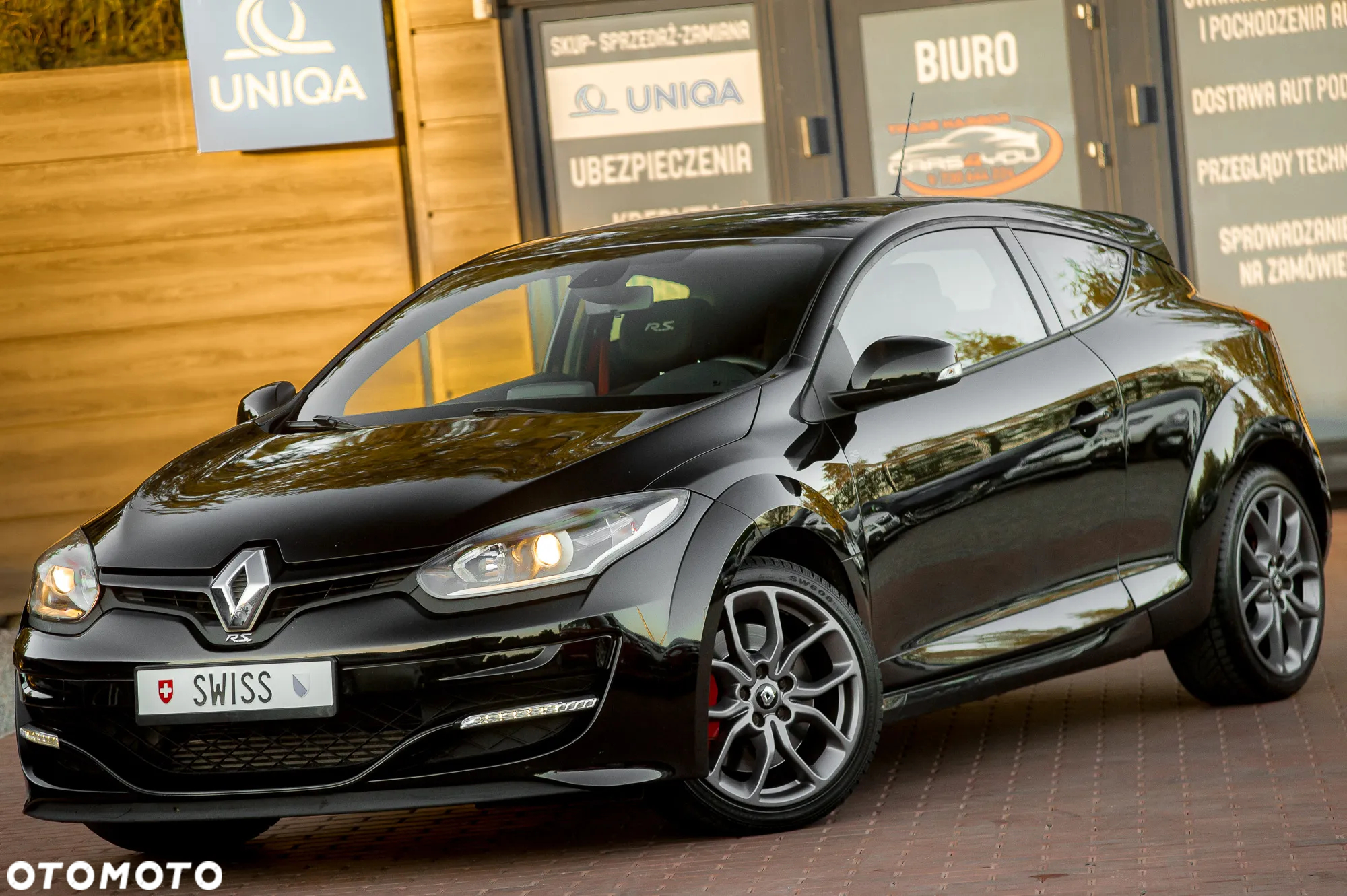 Renault Megane TCe 265 Coupe R.S Trophy - 6