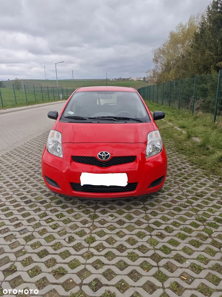 Toyota Yaris 1.0 Terra - 1
