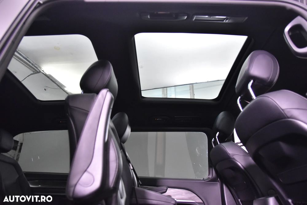 Mercedes-Benz V - 24