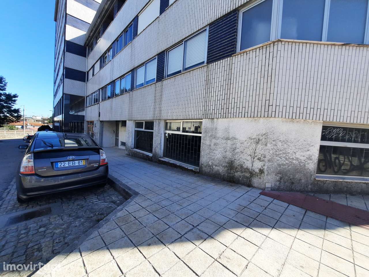 Imóvel comercial em Ermesinde com 564 m² - Grande imagem: 3/22