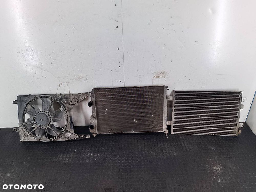 ZESTAW CHŁODNIC WODA KLIMA WENTYLATOR DACIA LOGAN 872256L 1.5 DCI - 1