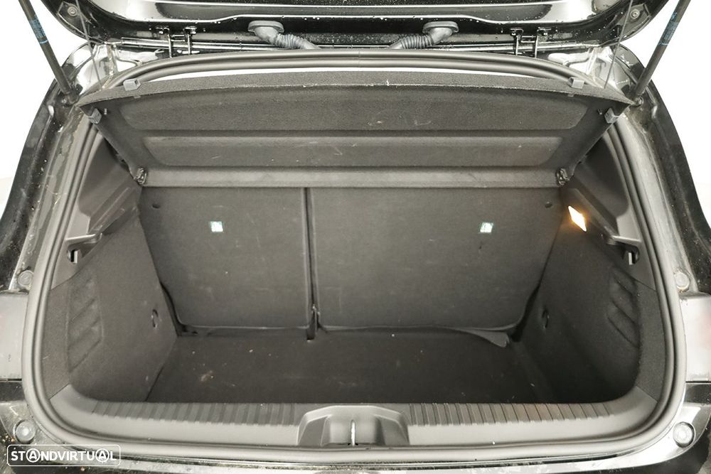 Renault Clio 1.0 TCe Evolution - 23