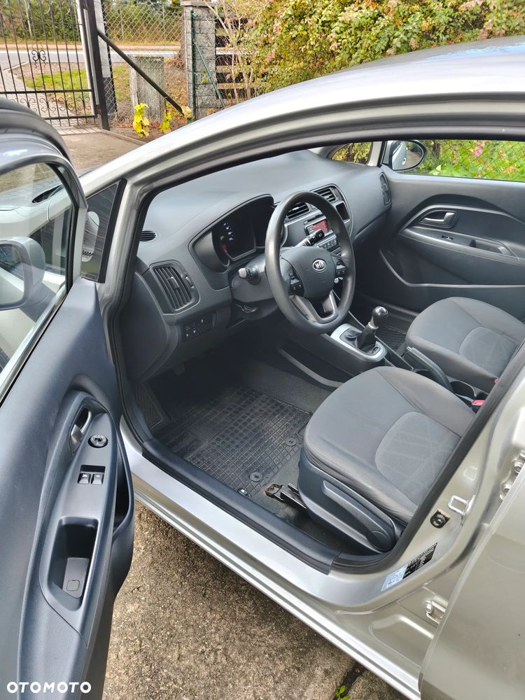 Kia Rio 1.2 XL - 13
