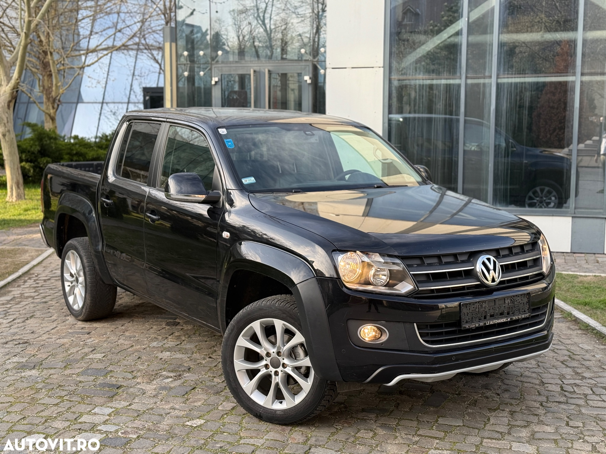 Volkswagen Amarok - 2