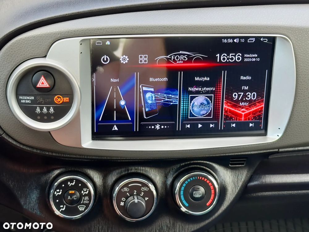 Toyota Yaris - 22