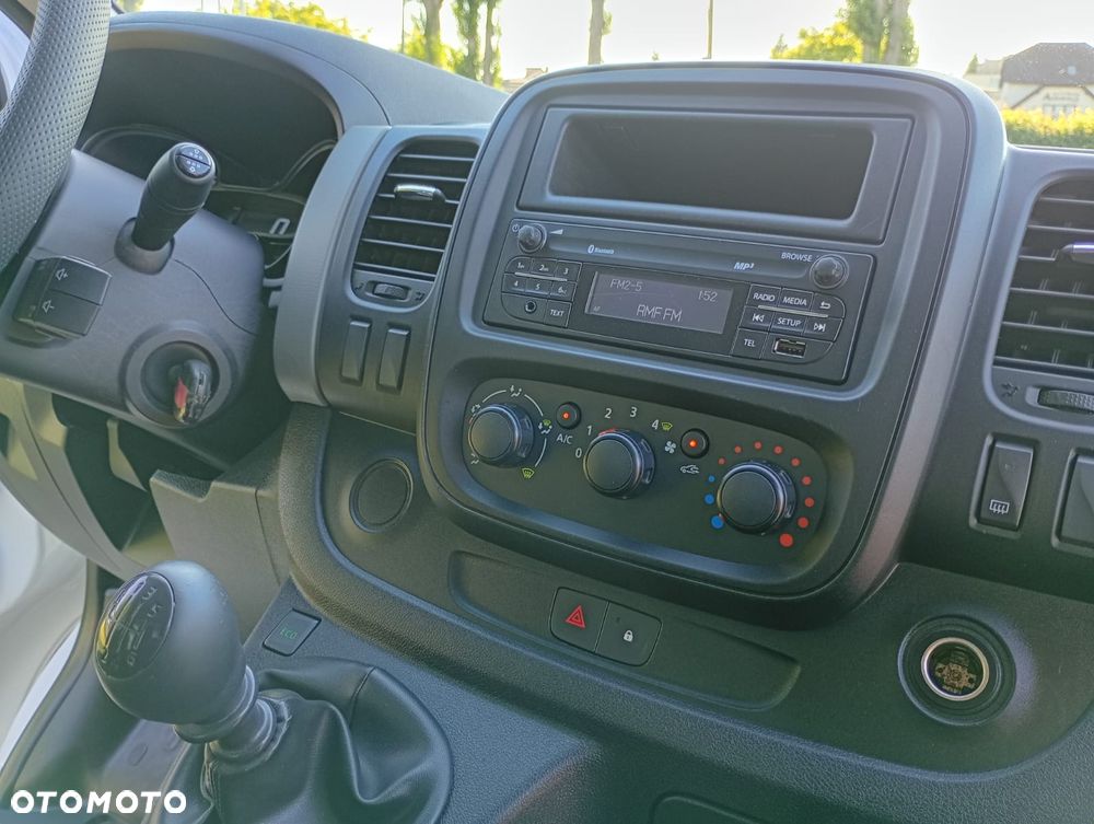 Renault Trafic - 9