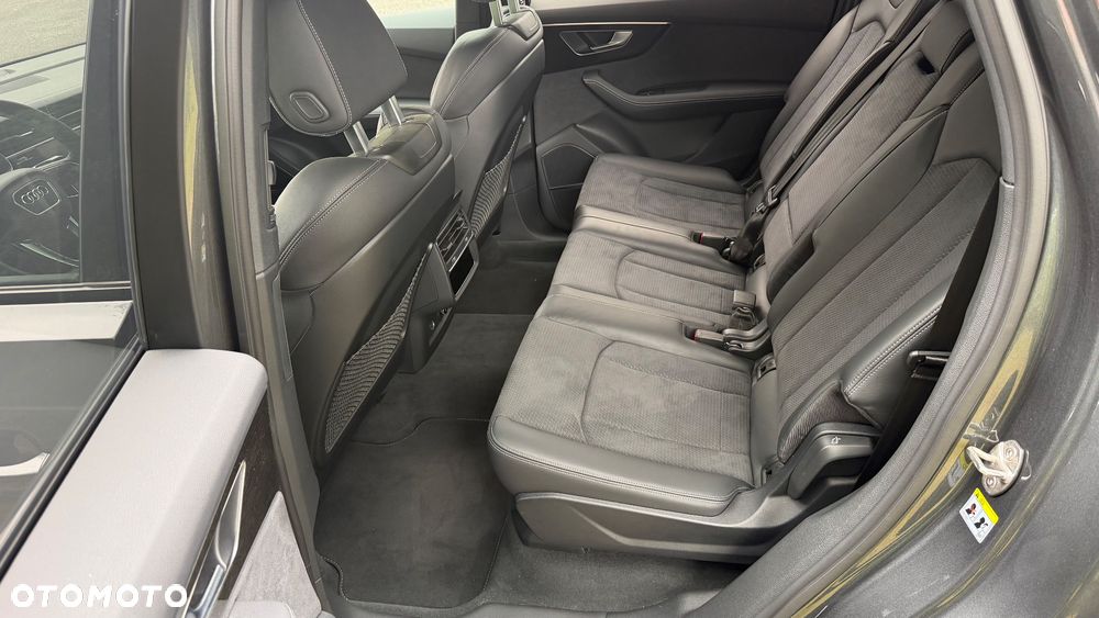 Audi Q7 45 TDI mHEV Quattro S Line Tiptr - 6