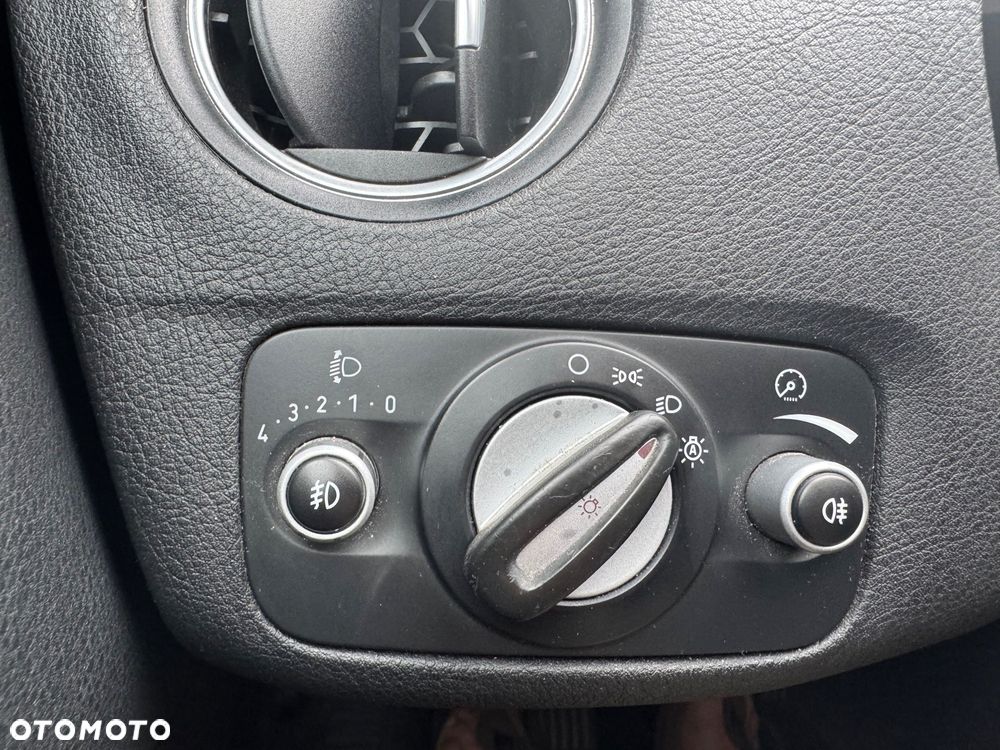 Ford Mondeo 2.0 TDCi Black Magic - 12
